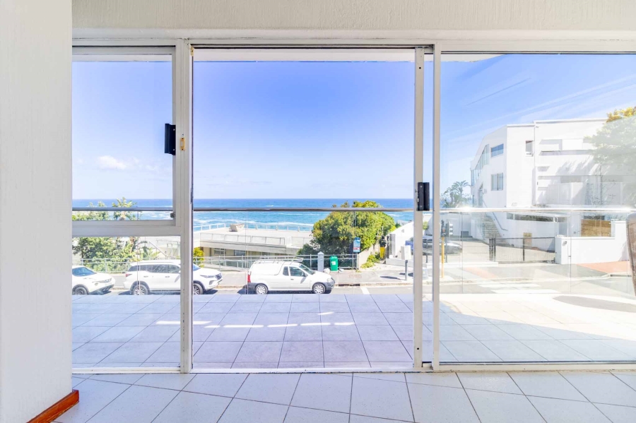 To Let 2 Bedroom Property for Rent in Clifton Western Cape